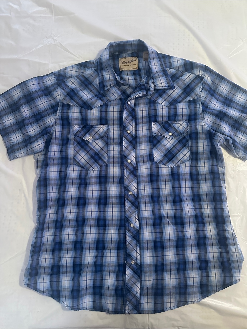 Wrangler pearl snap XL blue plaid shirt rodeo western blue cowboy vintage
